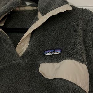 Patagonia Sherpa fleece women’s pull over XL